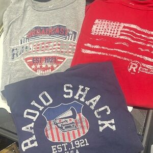Bundle of 3 XL Radio Shack patriotic men’s tee shirts